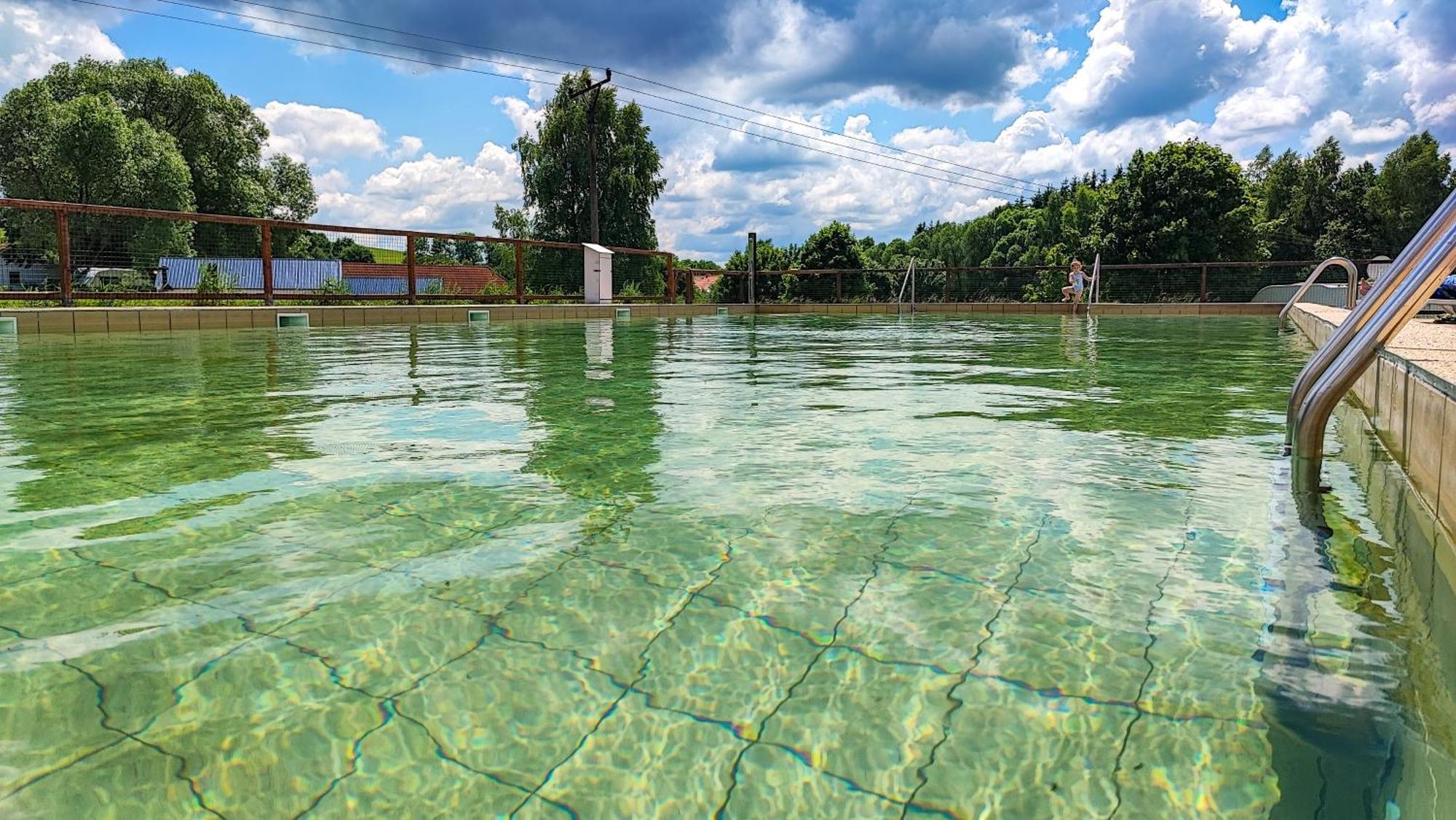 Camphouse Villa Chvalšiny Dış mekan fotoğraf