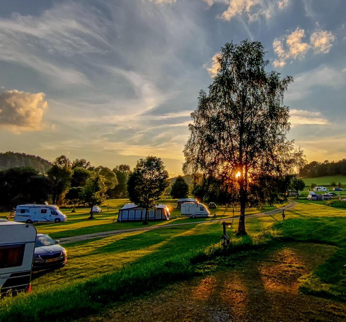Camphouse Villa Chvalšiny Dış mekan fotoğraf